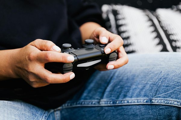 How do UK gaming companies address data privacy concerns?